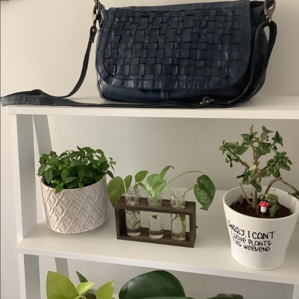 The Trend Italian Leather Crossbody bag